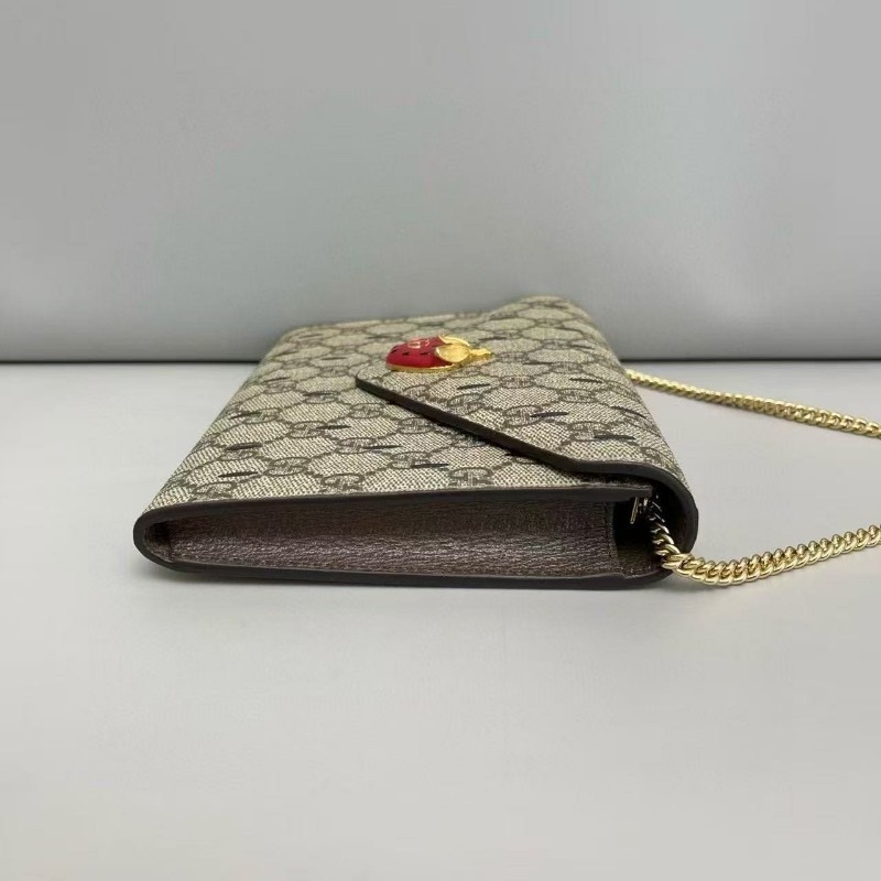 Gucci古馳 老花雙G草莓woc鏈條包肩背包-2