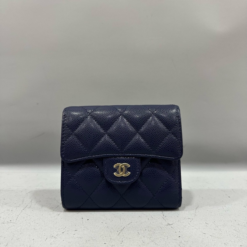 Chanel AP0231 閃電紫色荔枝皮金釦三折短夾-0