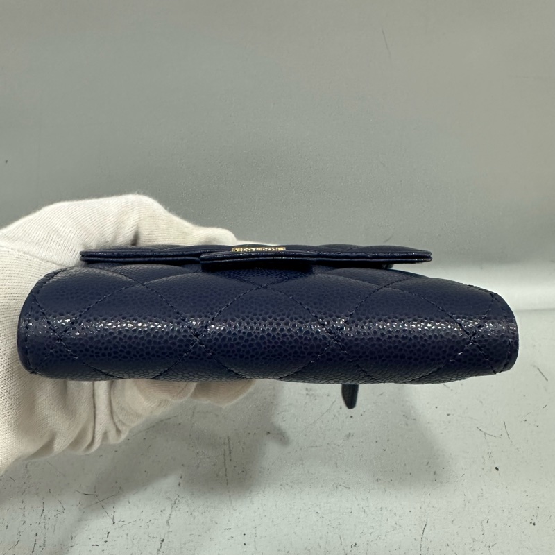 Chanel AP0231 閃電紫色荔枝皮金釦三折短夾-4