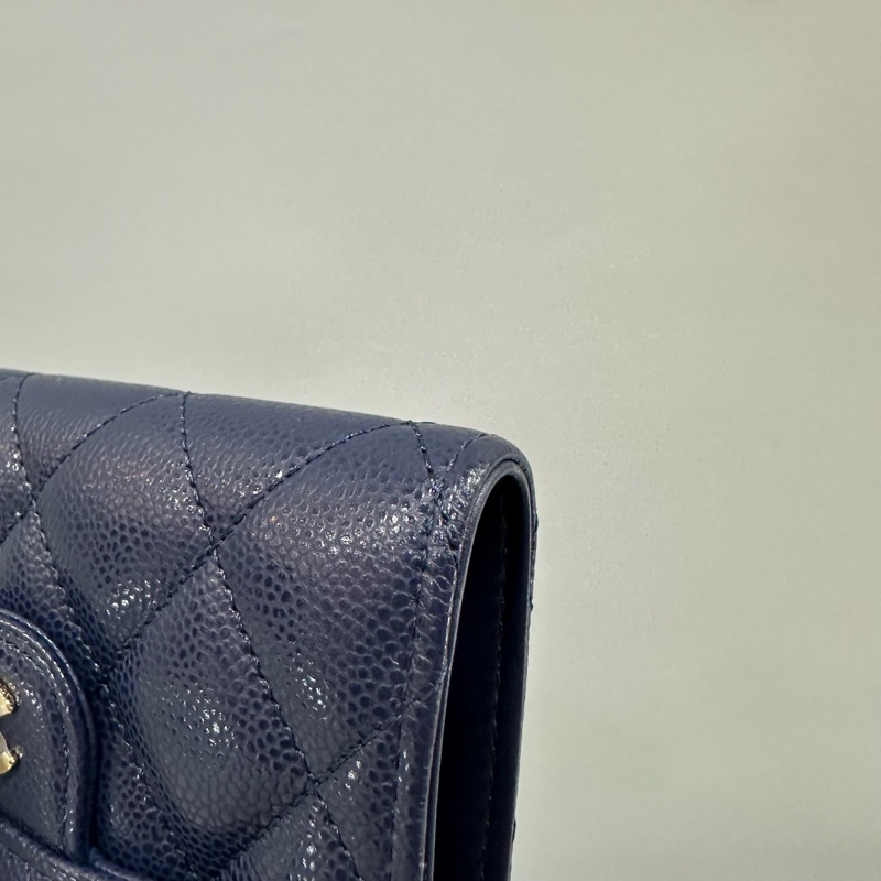 Chanel AP0231 閃電紫色荔枝皮金釦三折短夾-7