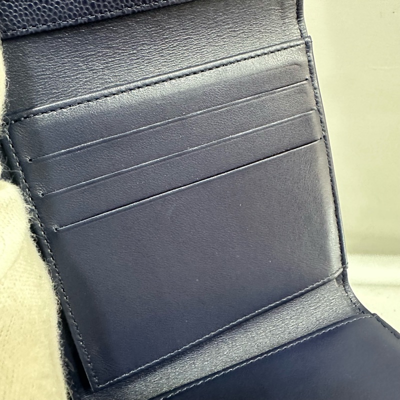 Chanel AP0231 閃電紫色荔枝皮金釦三折短夾-20