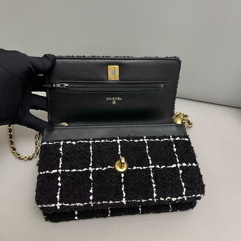 Chanel香奈兒 cf黑白毛呢金球woc肩背包 晶片款-2