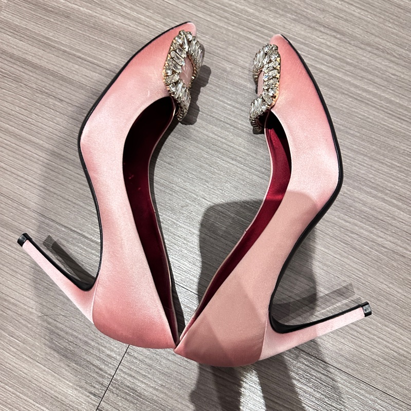 Roger Vivier 超閃方鑽扣粉色緞面高跟鞋-4