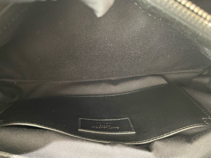 YSL聖羅蘭College大號 黑銀全皮V紋郵差包肩背包-21