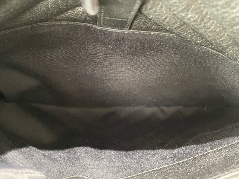 YSL聖羅蘭College大號 黑銀全皮V紋郵差包肩背包-22