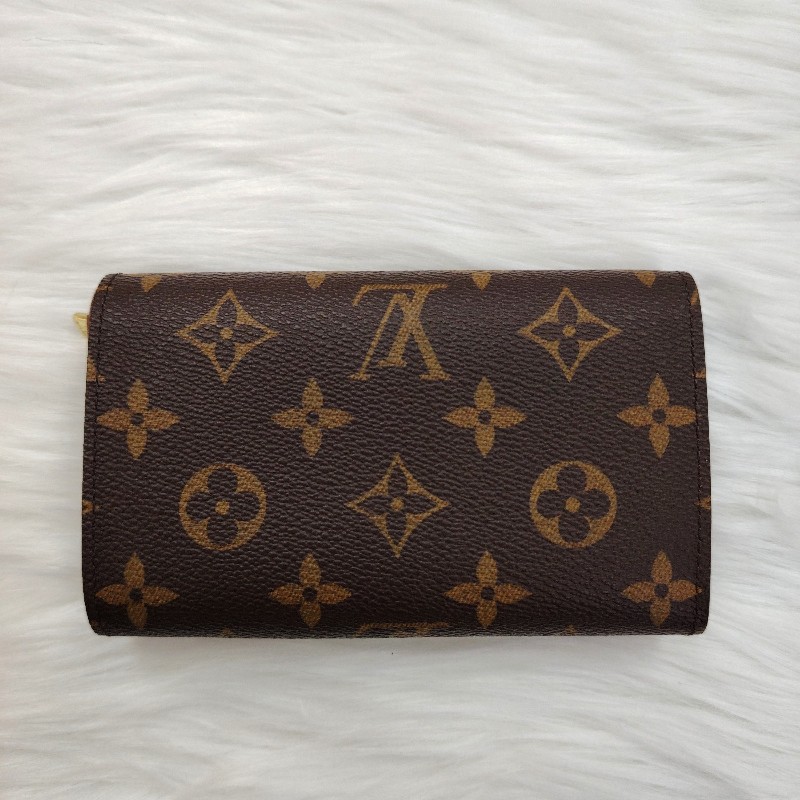 LV 路易威登 中古老花銀包-1