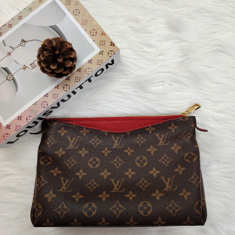 LV Pallas 棕色拼紅色 老花 塗層帆布拼牛皮 金扣-0