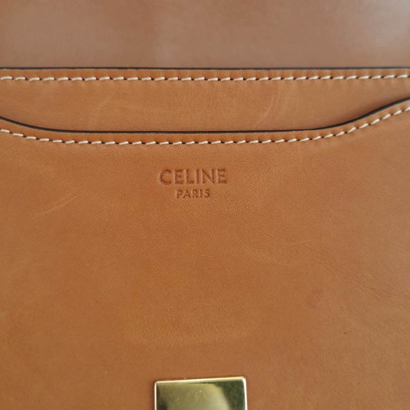 Celine 16系列 小號 牛皮 純色 T型 短翻蓋 斜背包-7