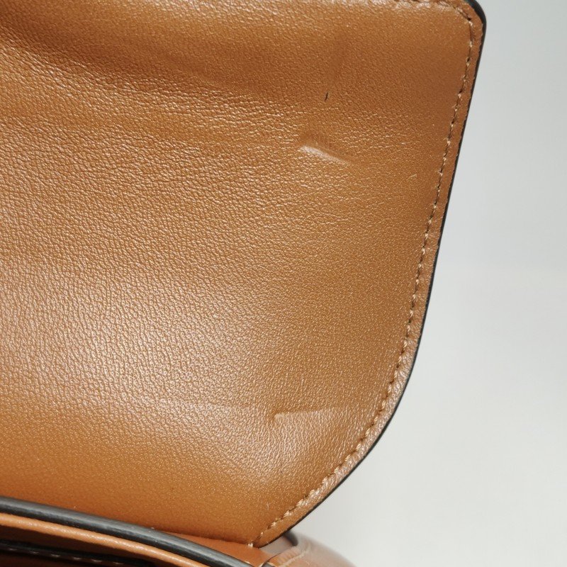 Celine 16系列 小號 牛皮 純色 T型 短翻蓋 斜背包-16