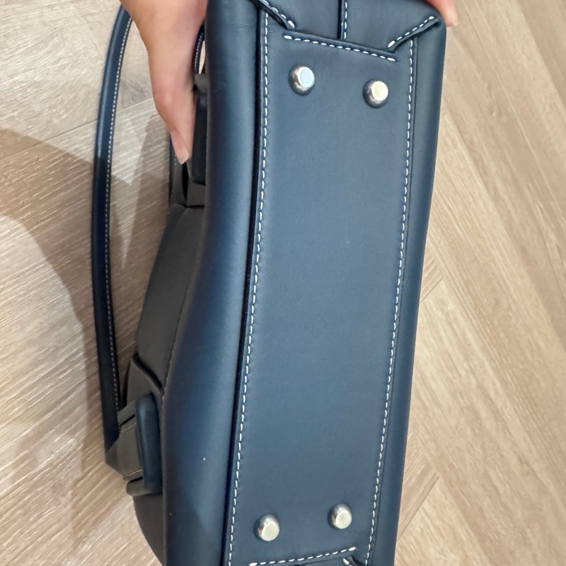 Bottega Veneta BV arco33 藏青藍-9