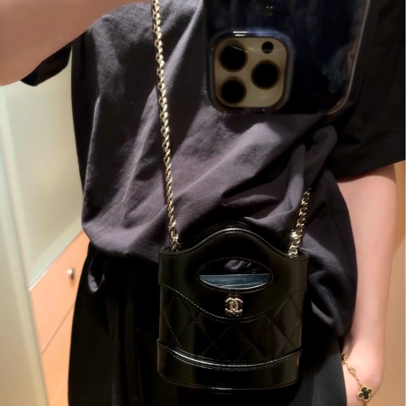 Chanel 香奈兒 24S系列31bag mini nano黑色復古羊皮淡金扣薯條包 鏈條包-4