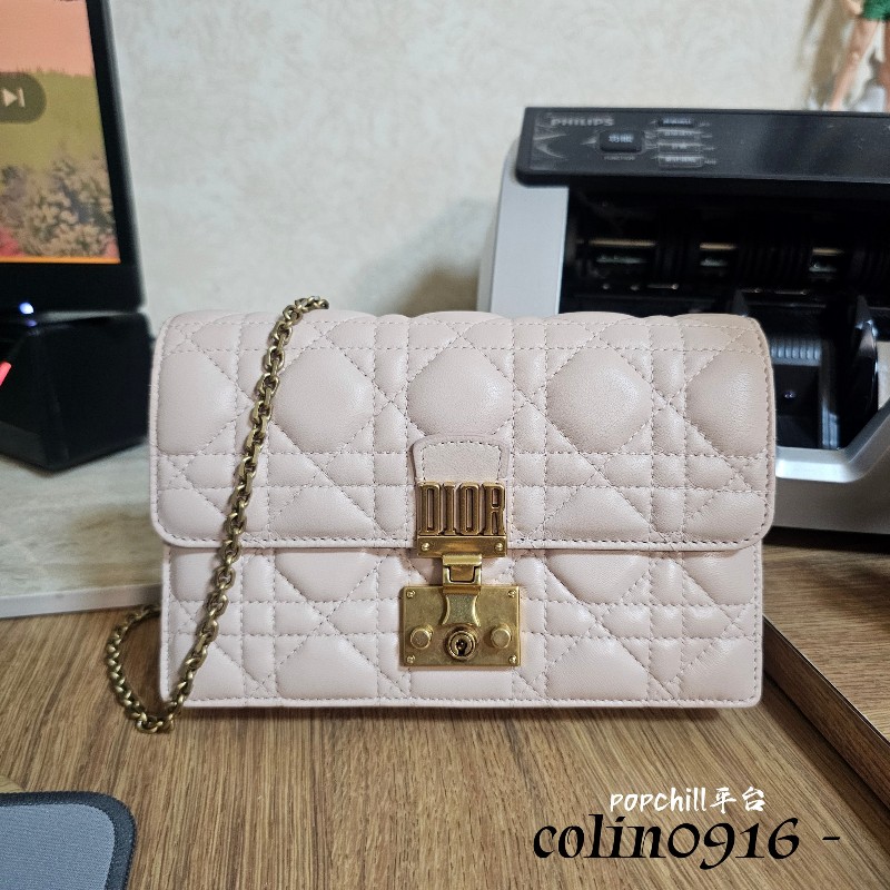 DIOR 粉藤格霧金釦WOC斜背鏈包-0