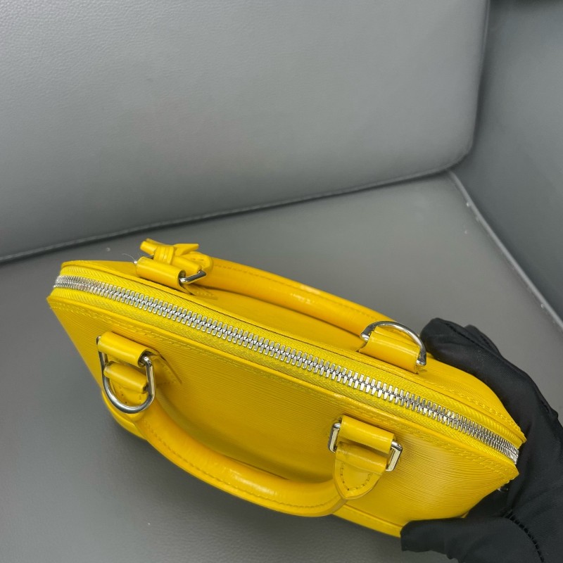 LV/路易威登 Alma Epi水波紋貝殼包黃色肩背包手提包-6