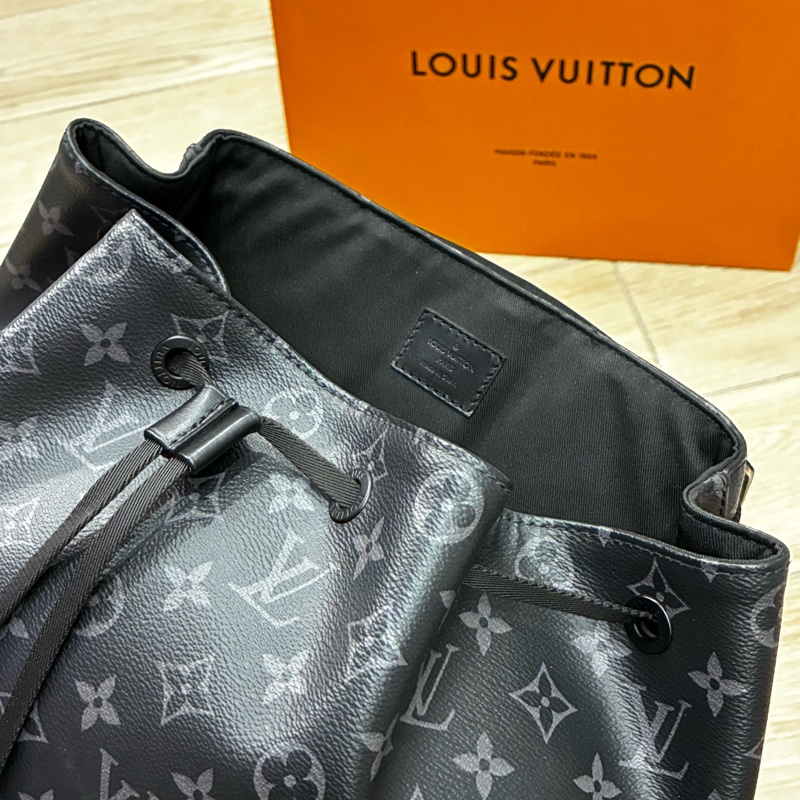 Louis Vuitton 黑老花Trio男士後背包-5