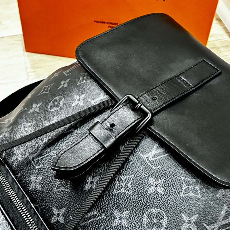 Louis Vuitton 黑老花Trio男士後背包-10