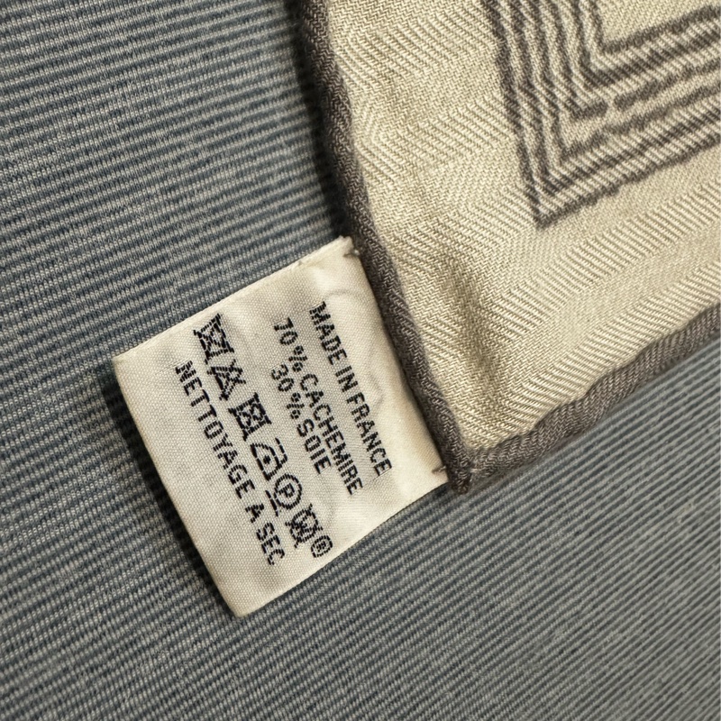 Hermes 愛馬仕 140x140羊絨披肩圍巾 inventaire poétique pour un conte sellier-3