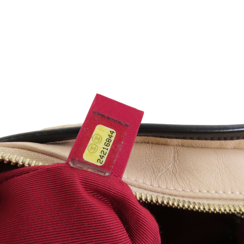 CHANEL 牛皮皮革Gabrielle Large金扣鏈帶肩背袋-6