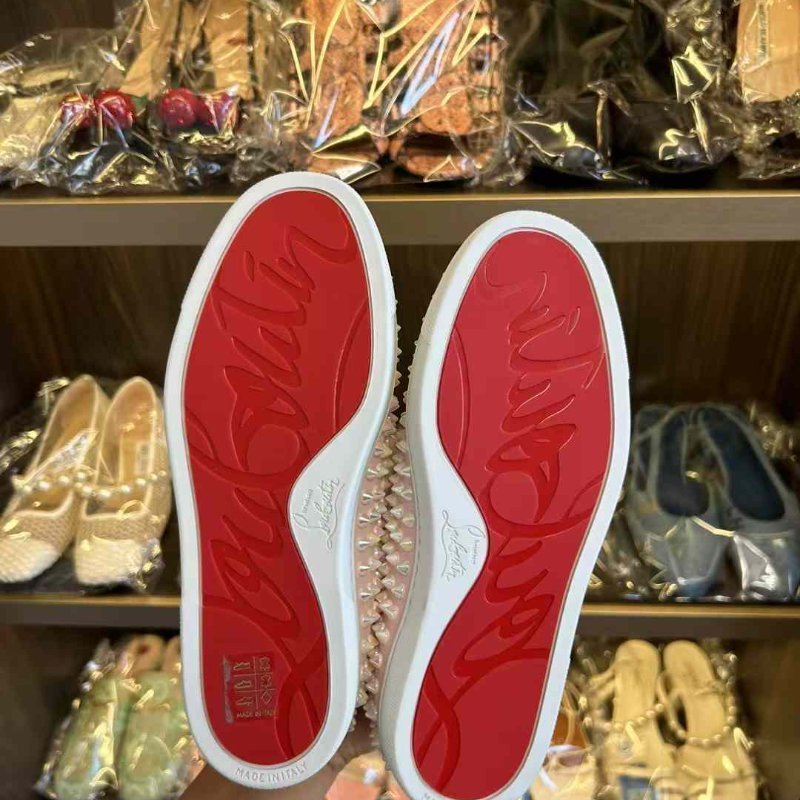 Christian louboutin 休閒鞋 限量珍珠多彩釘 35號 原價近五萬 全新閒置-4