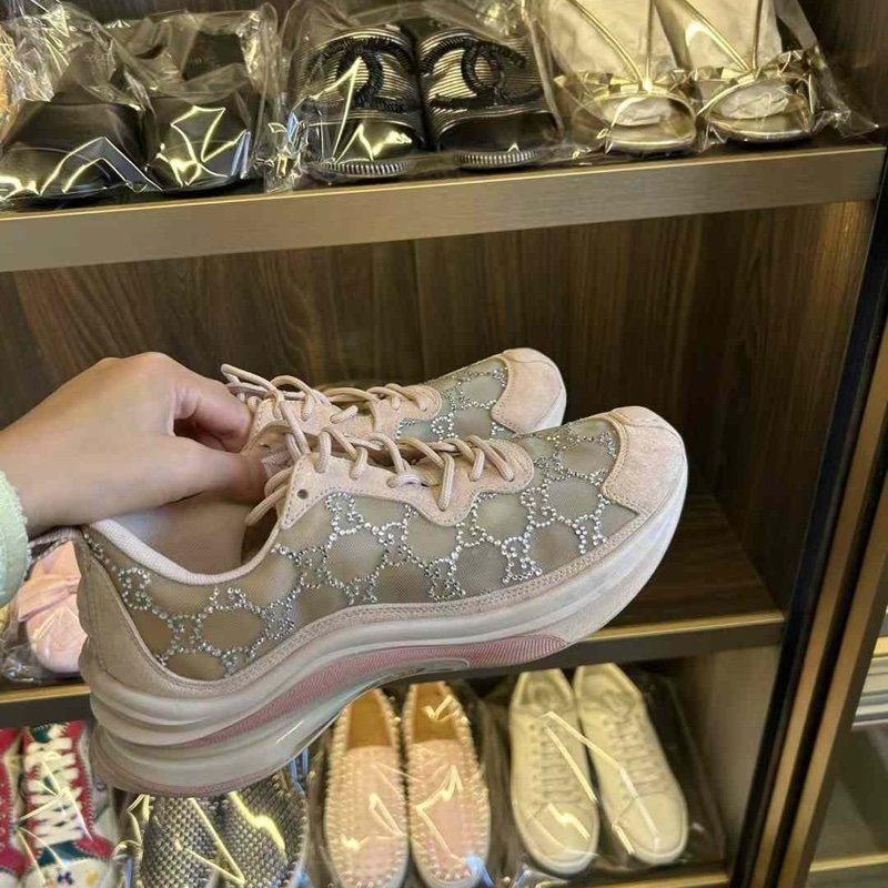 Gucci 水晶logo運動鞋 39號 包裝齊全 只穿兩次 原價近三萬-4