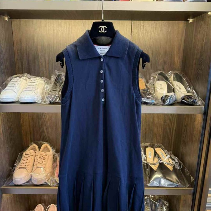 Thom browne 洋裝 40號 很新-1