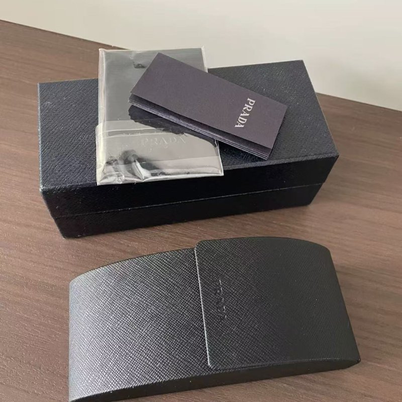 Prada 奶茶色太陽眼鏡 僅試戴 配件齊全-5