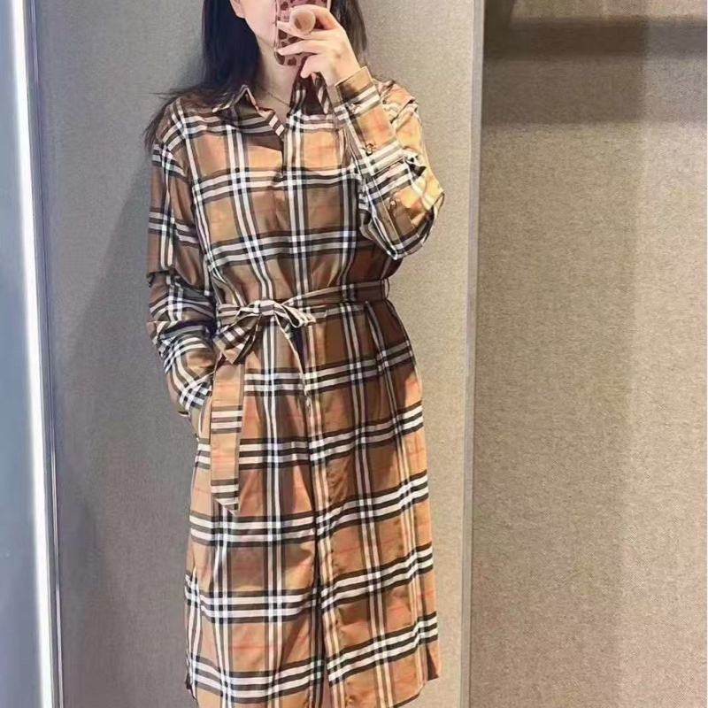 Burberry 經典款大衣-3
