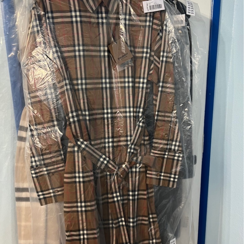 Burberry 經典款大衣-4