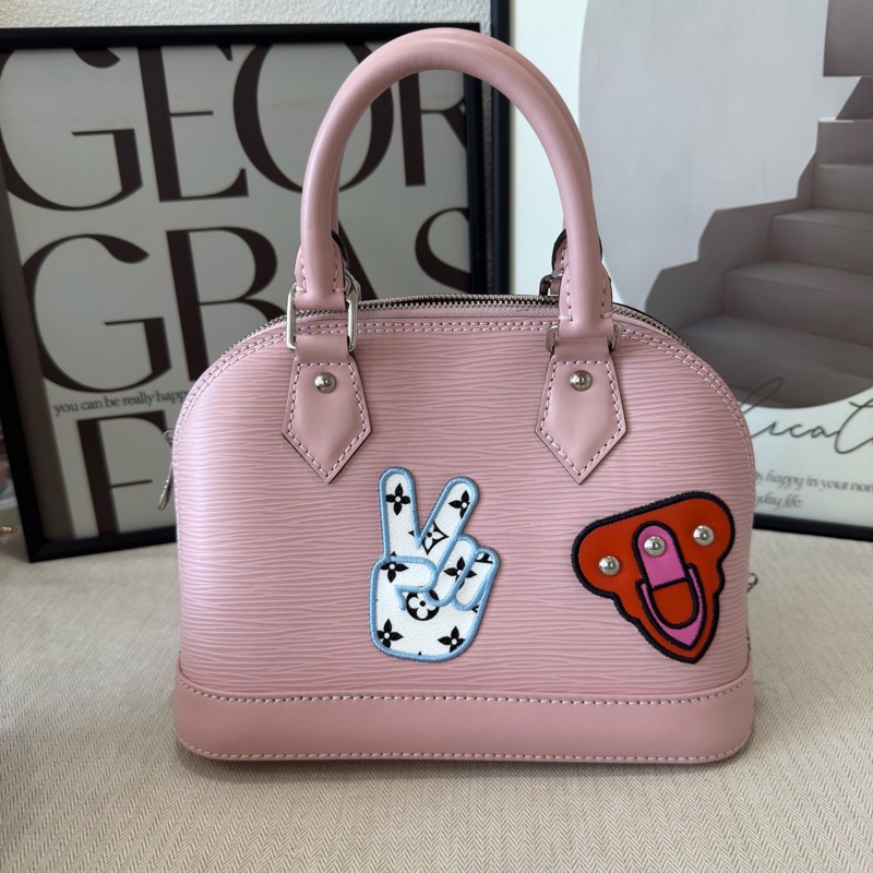 LV 路易威登 almabb粉色水波紋貝殼包 限量款 尺寸約23x17x11cm-1