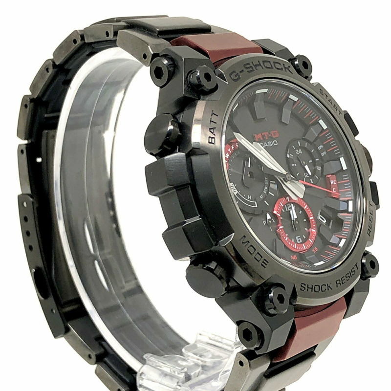 G-SHOCK CASIO MTG-B3000BD-1A MT-G 電波太陽能腕錶，配備藍牙、Mobile Link、三重抗G、雙核心防護結構、多層複合錶帶、LED 燈，黑/紅。 2022 年 5 月上市。三國丘店有售。 ITXTW7XXSI8Y-1