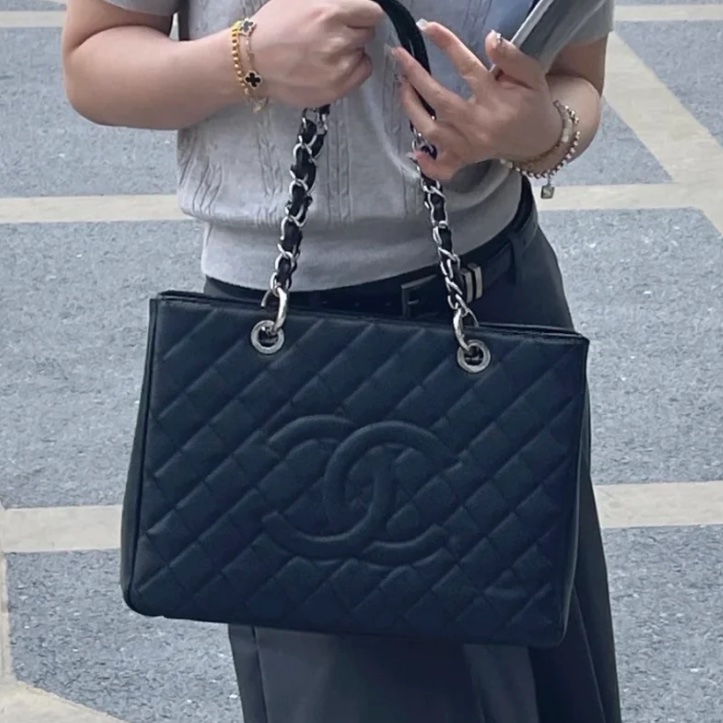 成色很好👍Chanel黑銀荔枝牛皮中號gst鏈條單肩手提包👜-6