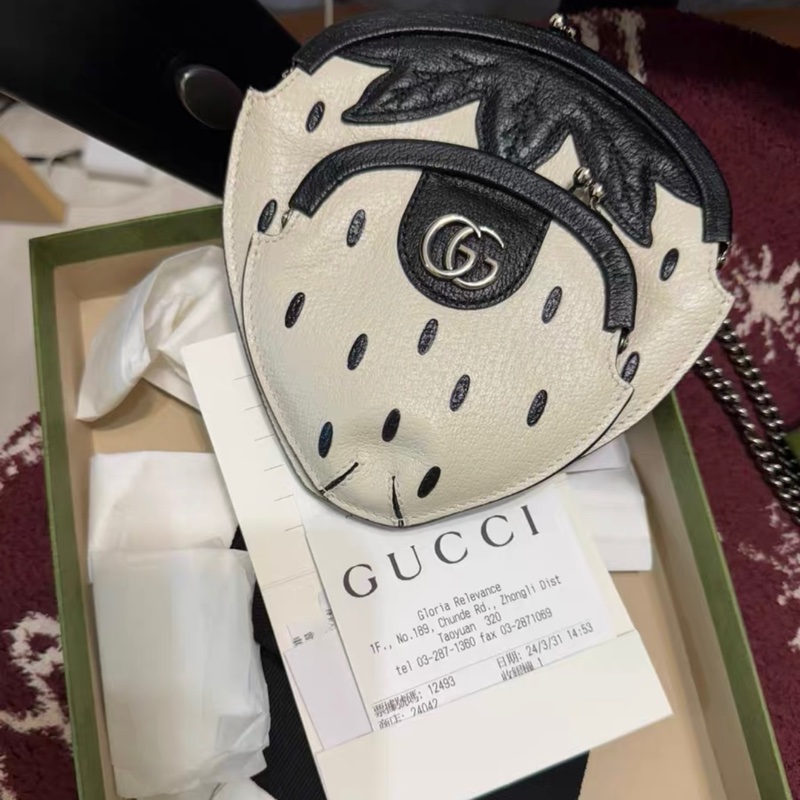 Gucci 黑白瀏海草莓包 絕版-0