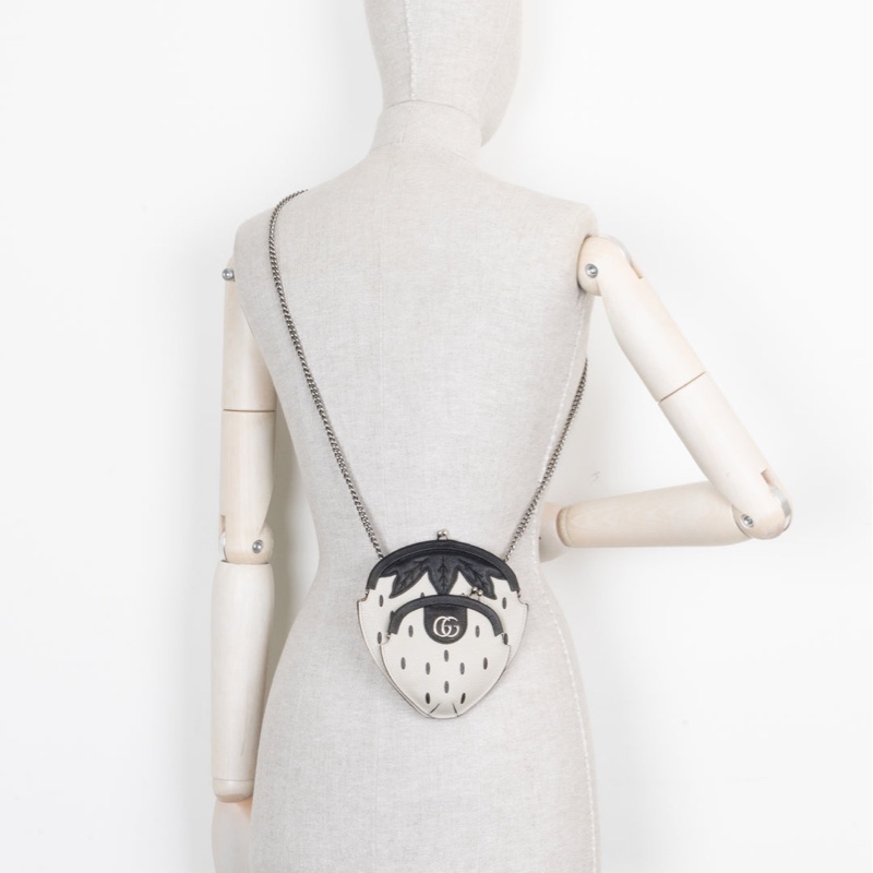 Gucci 黑白瀏海草莓包 絕版-7