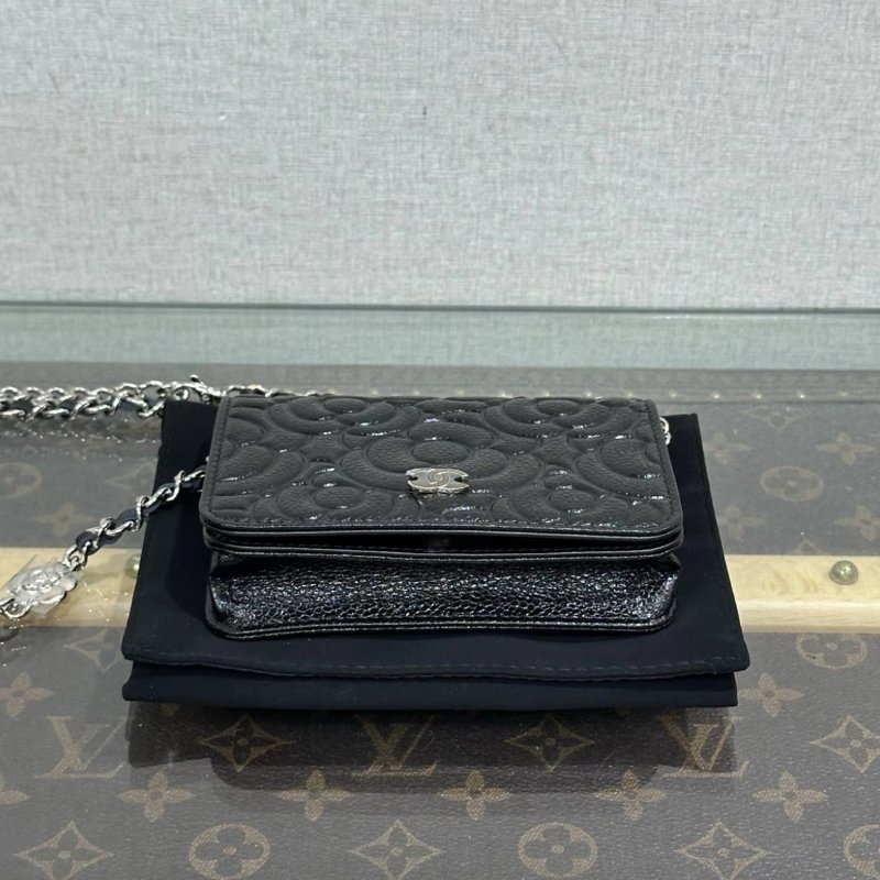 CHANEL 黑銀山茶花肩背斜背鏈條包 12*19*2.5 全新閒置配件盒子塵袋保卡吊牌-6