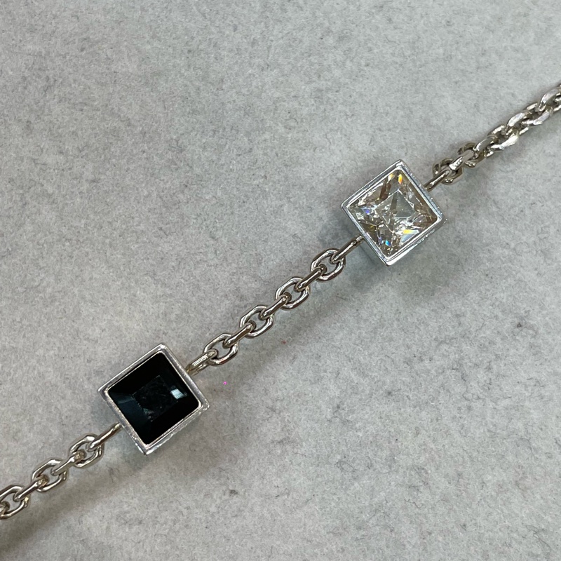 LV骰子🎲銀色手鍊 XB559-4