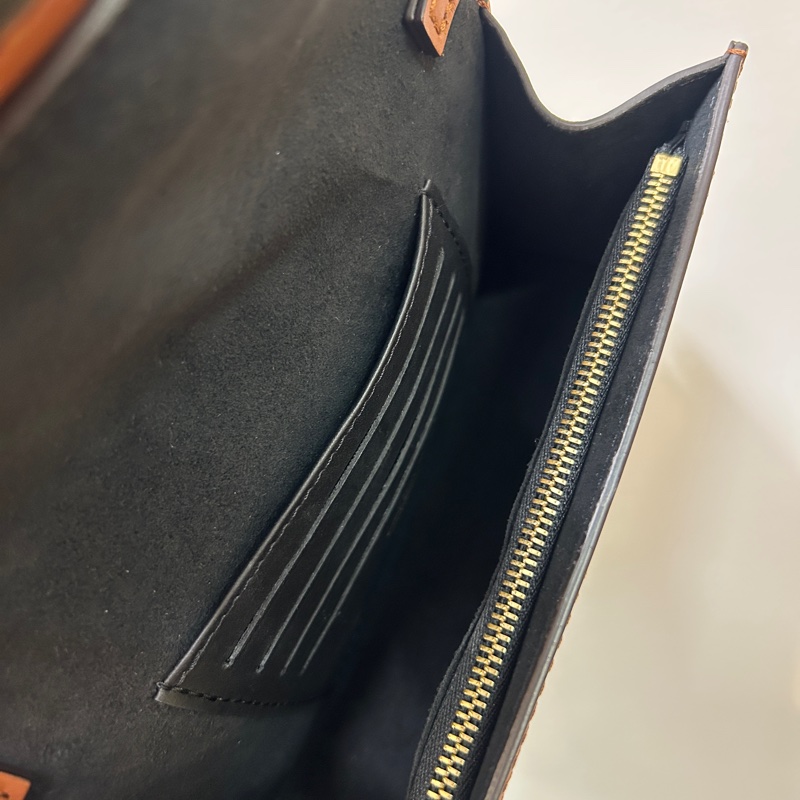 Lv 達芙妮woc鍊包 M68746-4