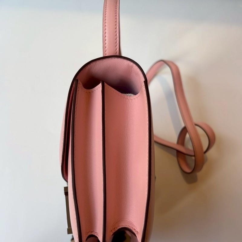 Hermes 蜥蜴皮釦櫻花粉皮康康 constance 19-13