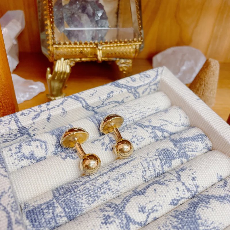 Celine 中古金色䄂口鈕-1