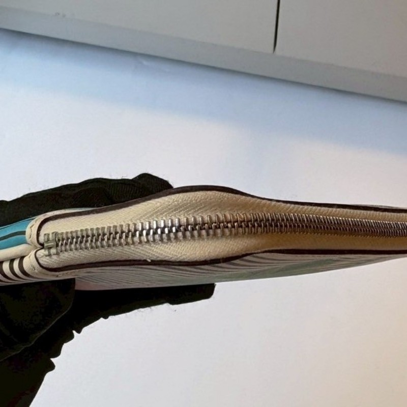 Hermes 米白底斑馬鸚鵡圖騰皮革手拿包-7