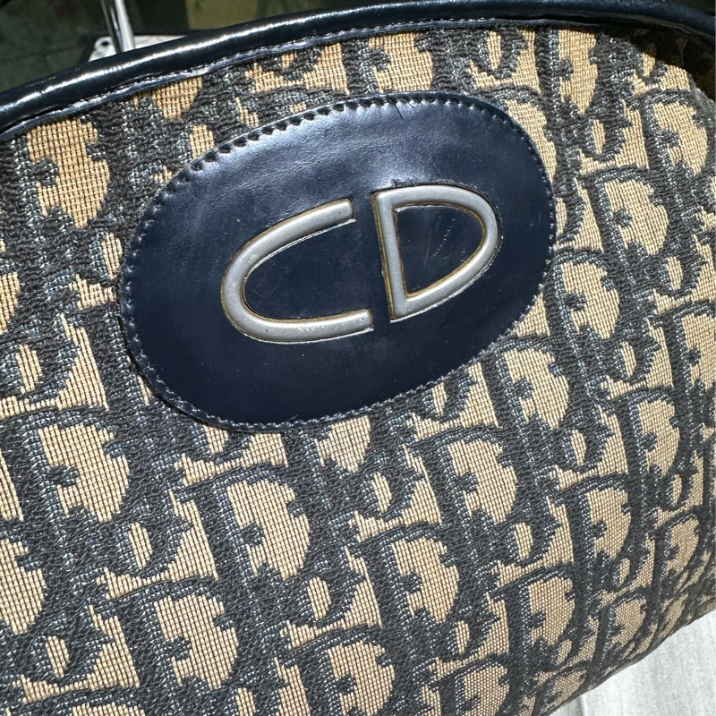Dior 帆布海軍藍肩背包 貝殼包-24