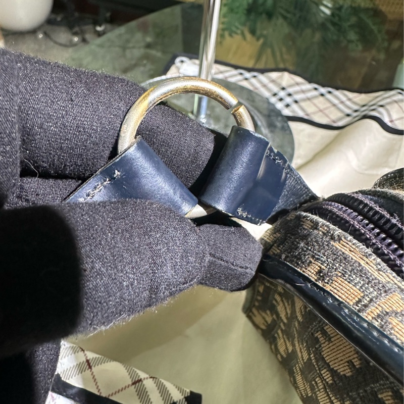 Dior 帆布海軍藍肩背包 貝殼包-34