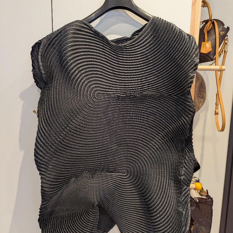 三宅一生主線花苞 立體蒸氣延展 短洋裝-0