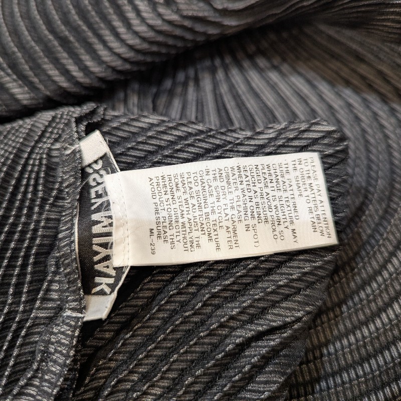 三宅一生主線花苞 立體蒸氣延展 短洋裝-9