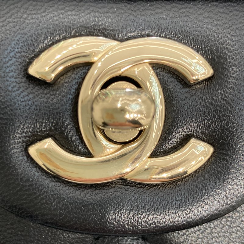 CHANEL 香奈兒 CLASSIC FLAP20 皮革 經典口蓋包 黑色-12