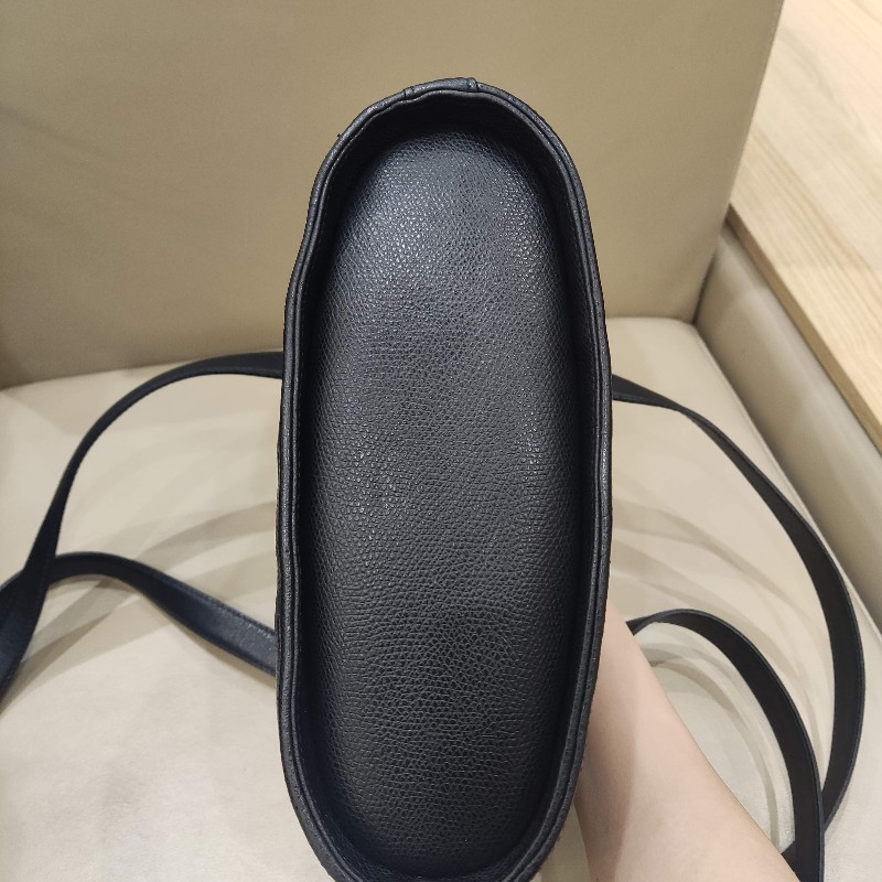 YSL聖羅蘭黑色壓紋單肩貝殼包 子母包-13