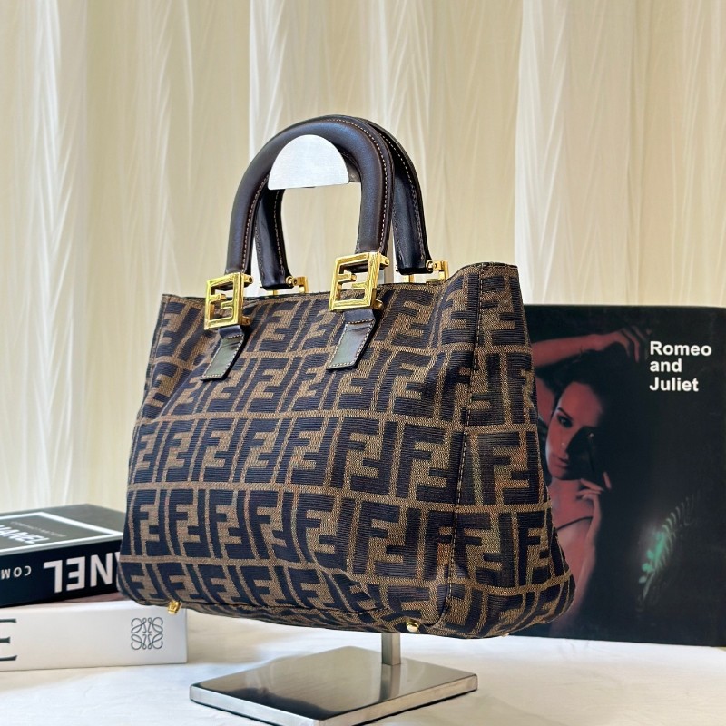 Fendi 老花金扣手提包tote托特包-3