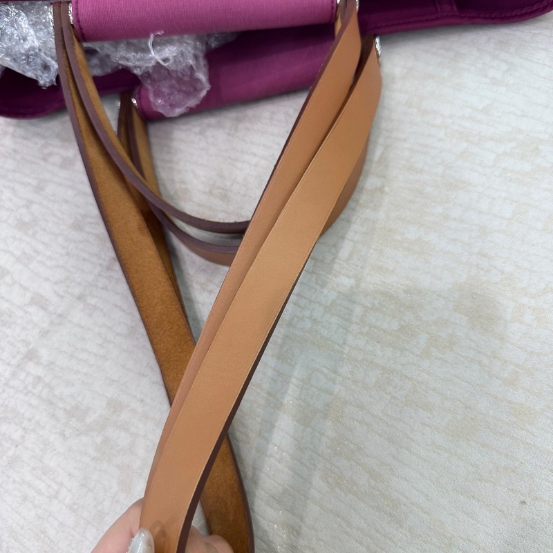 Hermès愛馬仕Cabag玫瑰紫帆布經典手拎包 框A-14