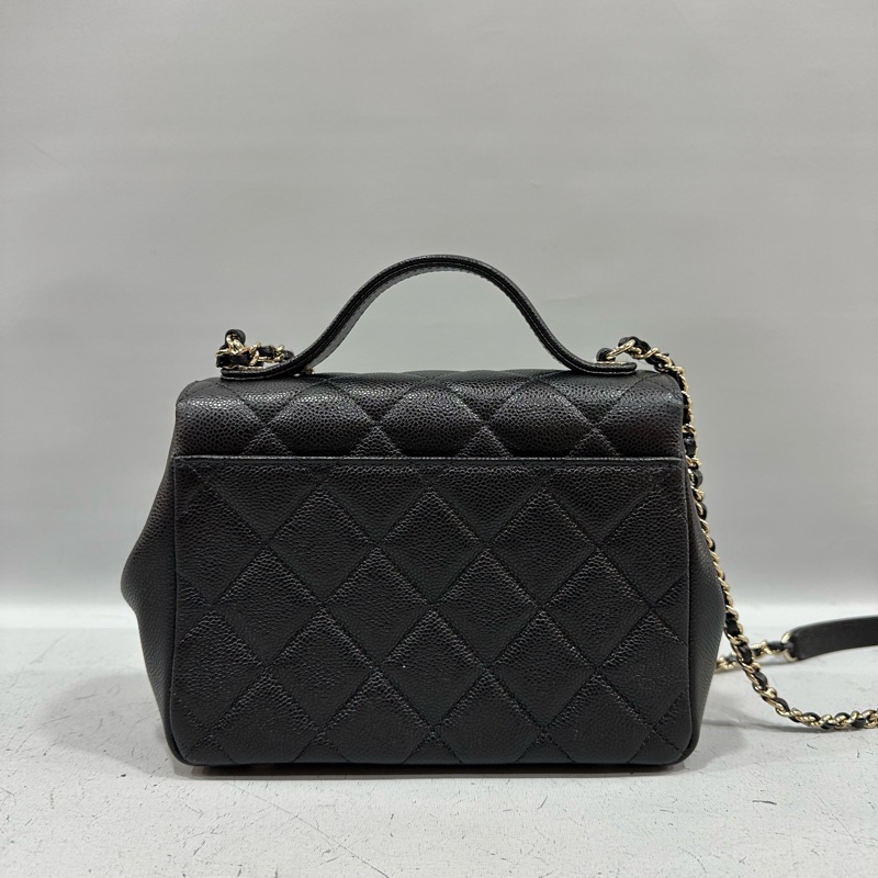 Chanel A93749 黑荔枝皮淡金釦斜背包 相機包-2