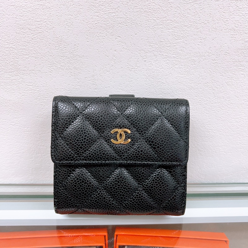 Chanel 黑金牛皮對摺銀包/皮夾-0