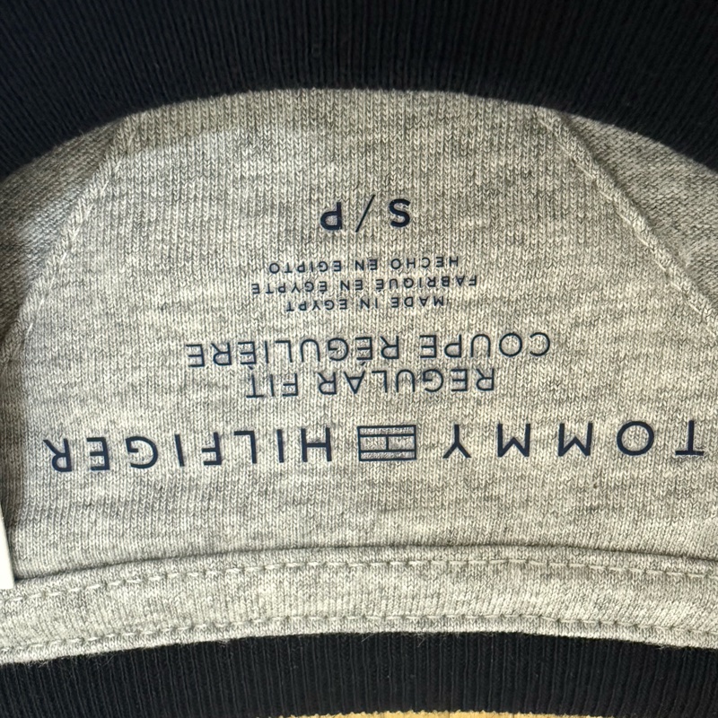 Tommy Hilfiger 經典S號灰色短袖上衣（全新、有吊牌）-3