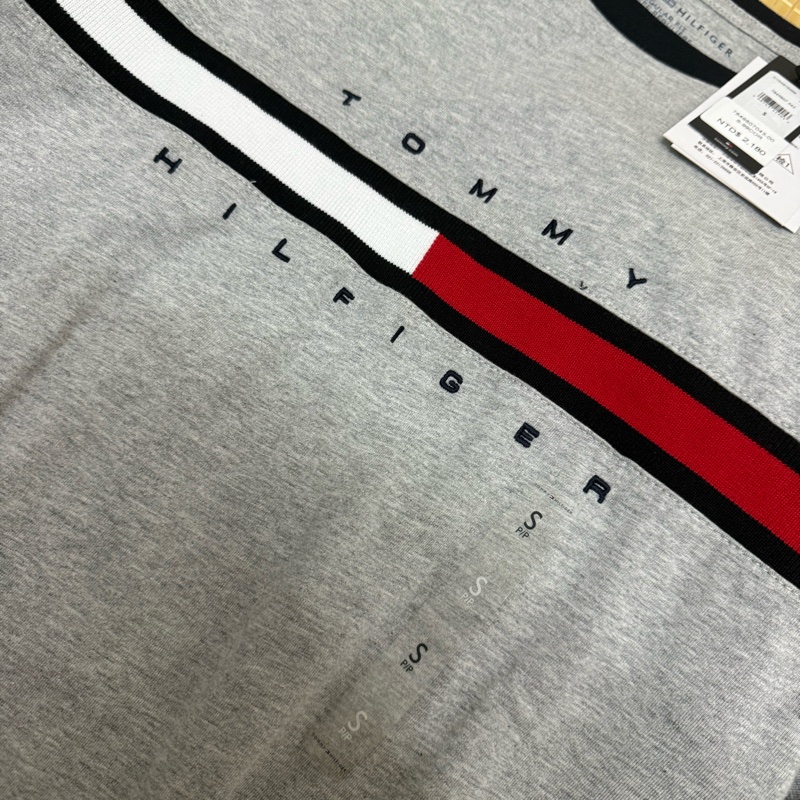Tommy Hilfiger 經典S號灰色短袖上衣（全新、有吊牌）-10